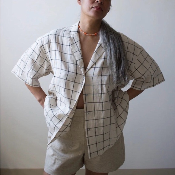 A Bronze Age Tops - A Bronze Age Linen Romeo Button Down Shirt XS